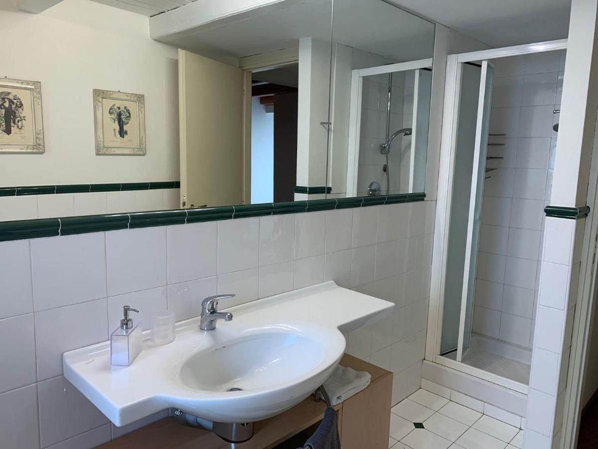 Casa Di Marzi Apartment Aosta Luaran gambar